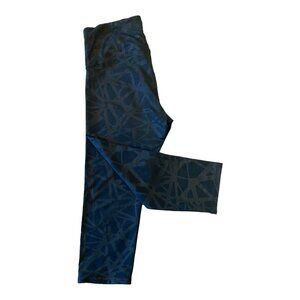 Old Navy Active Capri Leggings/Work Out Pants Geometric Pattern Women’s Size L